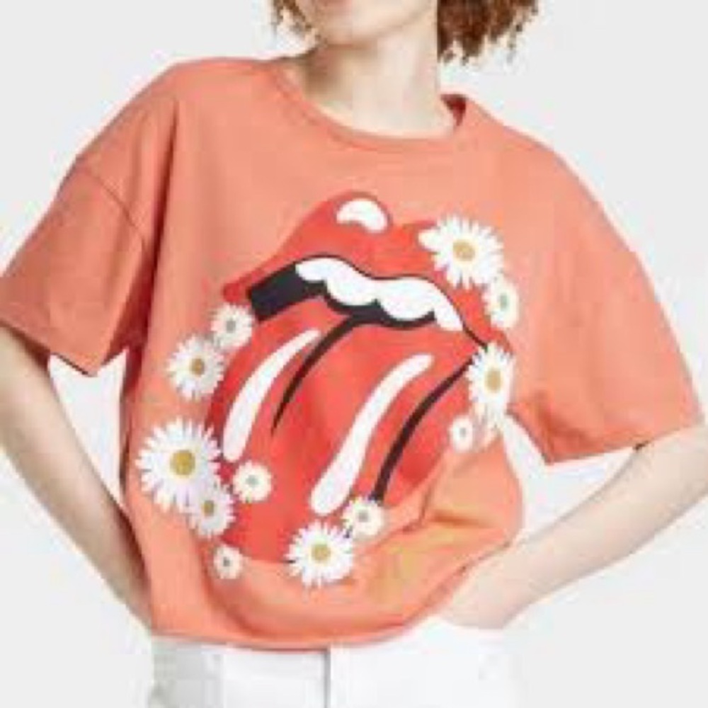 🫦 Rolling Stones 🫦 Coral mid cropped Graphic T-Shirt. Size L